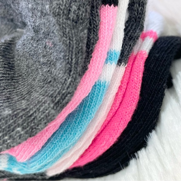 NWY pink, teal, black, gray and white stars & stripes size 4-10 socks 6 pairs - Picture 3 of 5